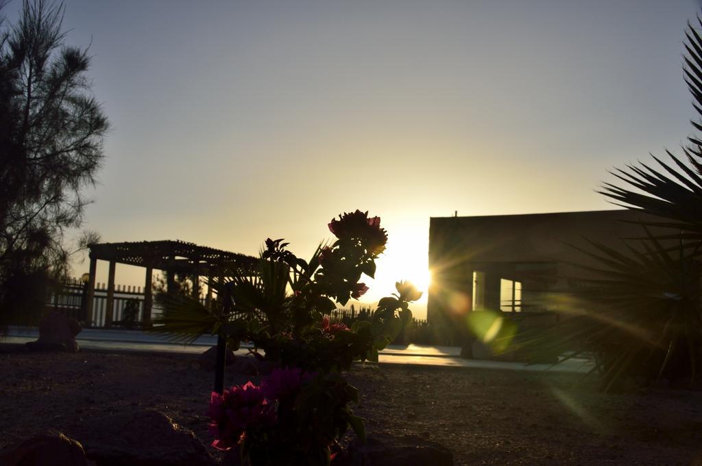 Southern Star Club Aqaba Exterior photo